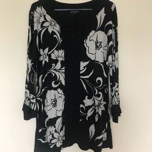 Floral design women's tunic